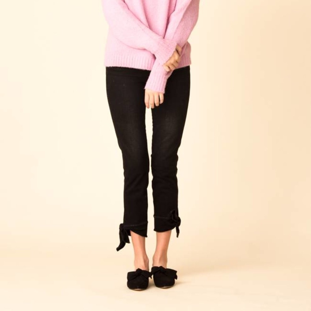 AMO Tie Ankle Jeans